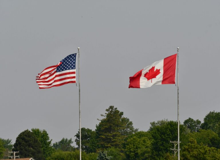 Canada / US